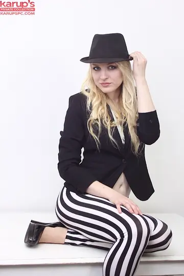 Blonde with Natural Tits Strips Out of Her Yoga Pants on a Table