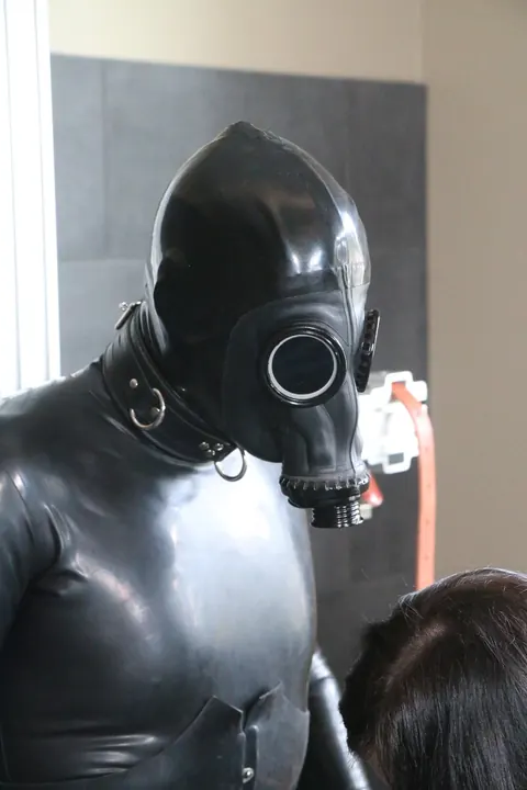 Elise Graves: Brunette Submits to Bondage Restraints While Nude – photo 6 of 19