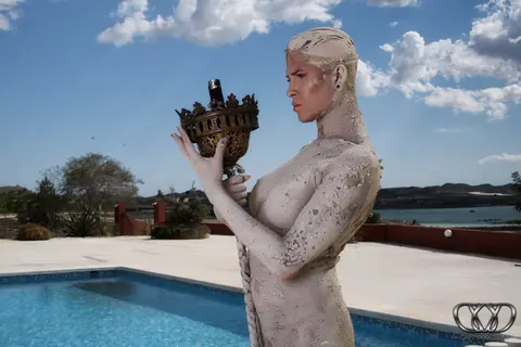 Trans Woman Strips Off Her Top and Poses Nude Outdoors – photo 4 of 12