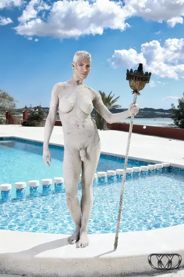 Trans Woman Strips Off Her Top and Poses Nude Outdoors