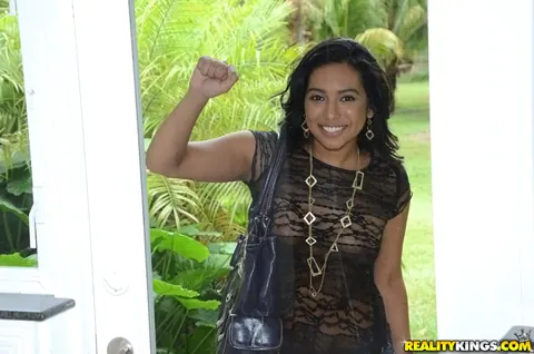 Bree Bubbles: Busty Latina Pulls Her Shorts Aside and Spreads in the Forest – photo 4 of 16