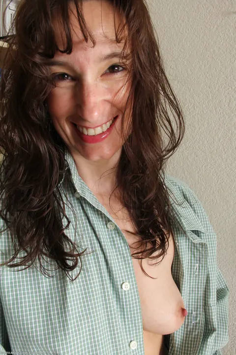 Celeste Carpenter: Mature Brunette MILF Fingers Herself in Panties – photo 5 of 20