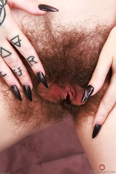 Pearl Sage: Tall Russian Brunette Spreads Her Hairy Pussy and Ass – photo 11 of 21