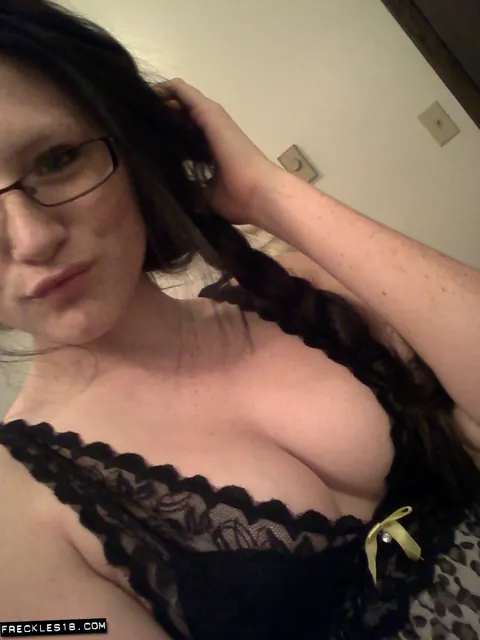 Busty Brunette in Glasses Spreads Her Pussy in Lingerie Selfie – photo 2 of 12