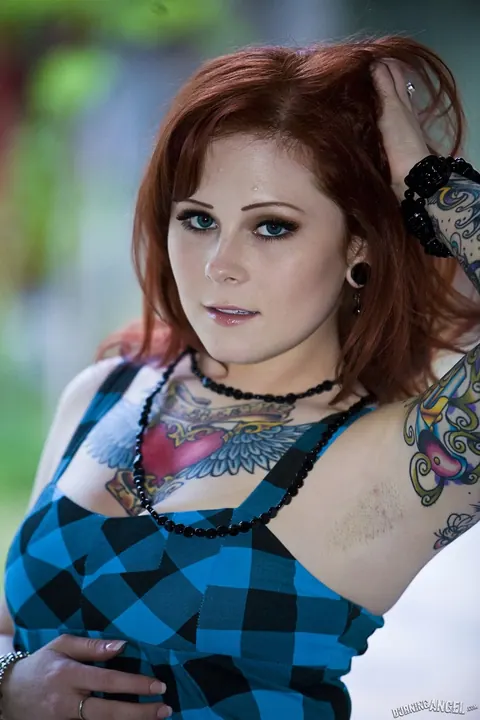 Misti Dawn: Tattooed Redhead Spreads on All Fours Outdoors – photo 2 of 17