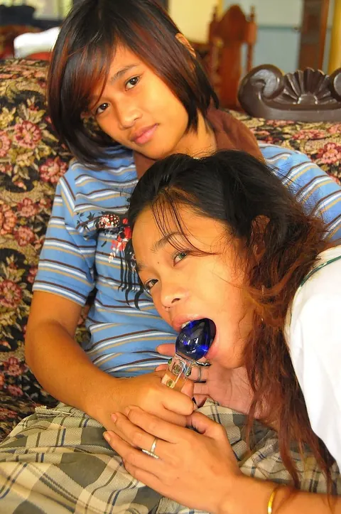 Asian Trans Woman Joins a Couple for a Threesome – photo 4 of 20