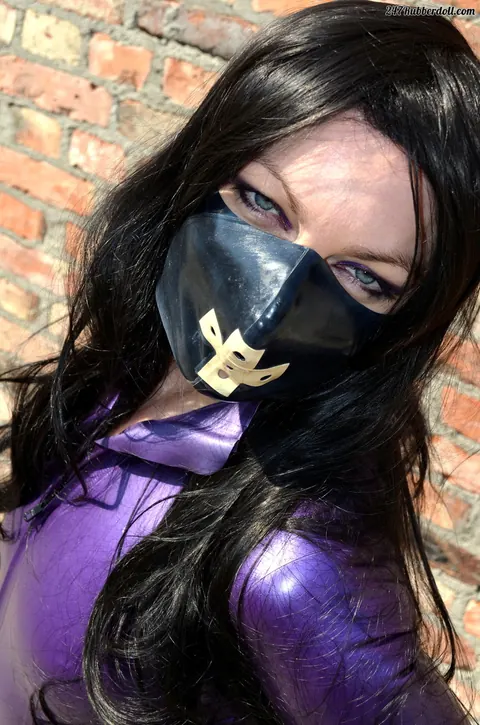 RubberDoll: Brunette in Latex Flashes Her Big Tits and Ass Outdoors – photo 12 of 16
