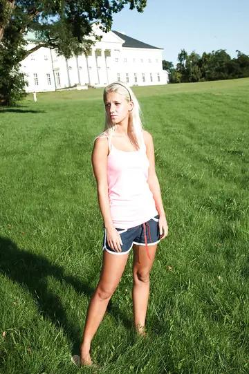 Blonde in Shorts Fingers Her Ass and Spreads