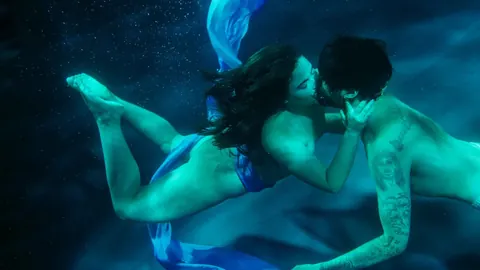 Ariana Van X: European Brunette with Big Natural Tits Fucks Underwater – photo 1 of 15