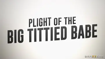 Thick Latina with Big Natural Tits Gives a Titjob Before Sex