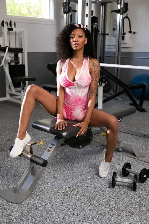 September Reign: Slim Ebony MILF with Big Tits Strips and Fucks in the Gym – photo 2 of 21