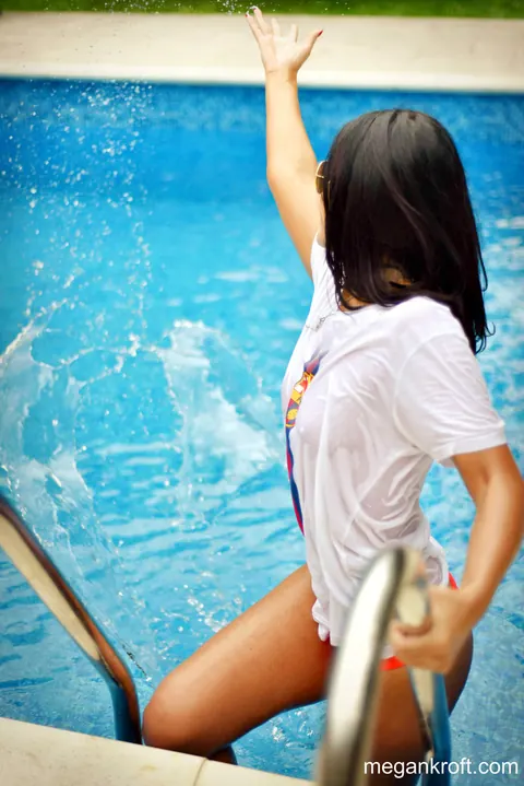 Megan Kroft: PAWG Brunette in Glasses Flashes Her Tits and Ass by the Pool – photo 11 of 15