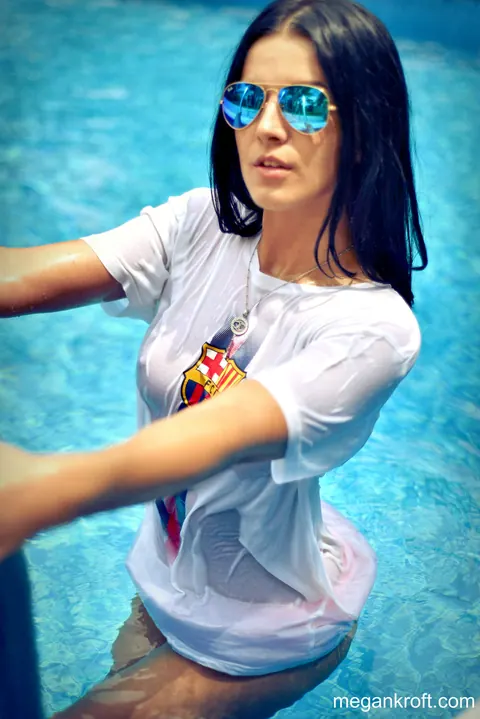 Megan Kroft: PAWG Brunette in Glasses Flashes Her Tits and Ass by the Pool – photo 4 of 15