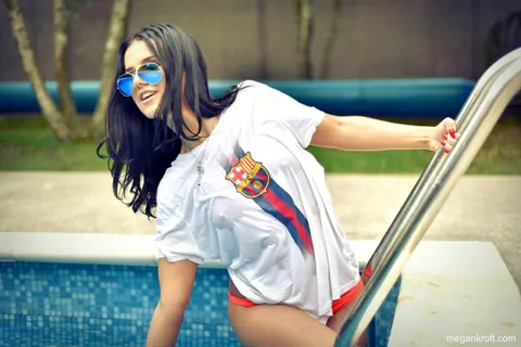 Megan Kroft: PAWG Brunette in Glasses Flashes Her Tits and Ass by the Pool – photo 10 of 15