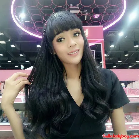 Asian Trans Woman Strips Nude and Shows Her Tits – photo 2 of 11