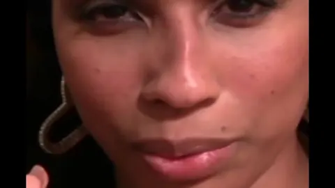 Latina Spreads for Anal and Takes It Doggy Style – photo 9 of 19