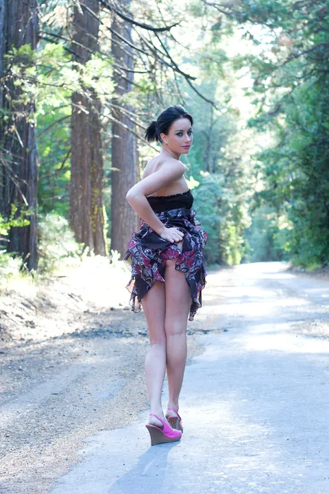 Justine Jewel: Short-Haired Brunette in a Dress Shows Off Her Natural Tits in the Forest – photo 5 of 21