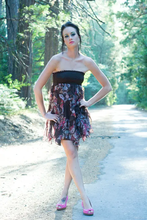 Justine Jewel: Short-Haired Brunette in a Dress Shows Off Her Natural Tits in the Forest – photo 1 of 21