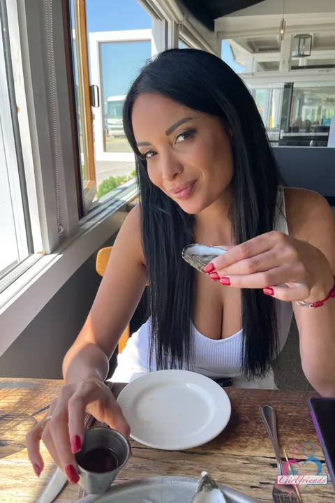 Anissa Kate: Latina Brunette Flaunts Her Big Natural Tits and Fucks Outdoors – photo 14 of 21