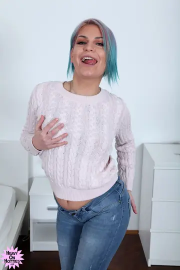 Annie Wolf – European Woman Strips Out of Her Jeans and Heels to Spread