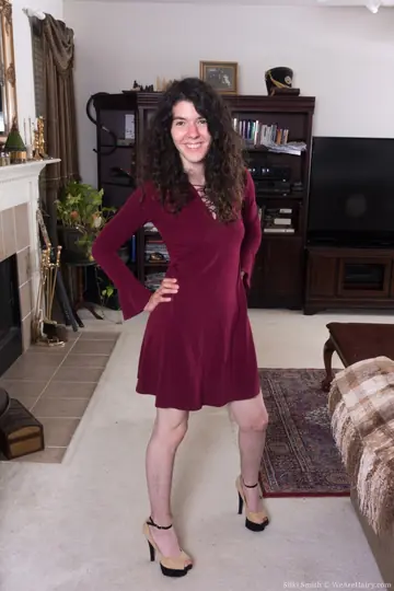 Silki Smith – Brunette in a Dress Toys Her Hairy Bush with a Dildo