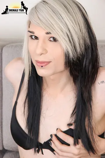 Trans Woman Spreads Her Legs Wide