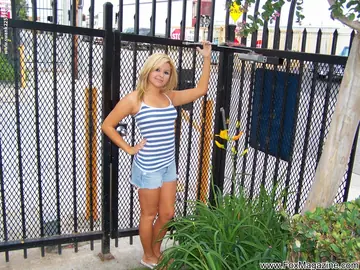 Brandi Lace – Blonde PAWG Gives a POV Deepthroat Blowjob Outdoors