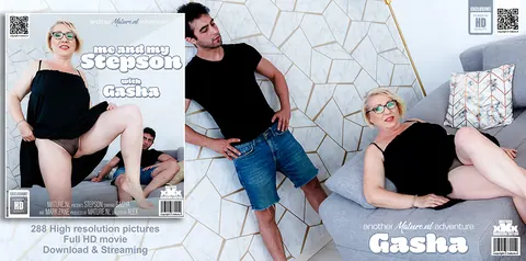 Gasha: Curvy Blonde MILF in Glasses Sucks and Fucks Her Partner – photo 11 of 11