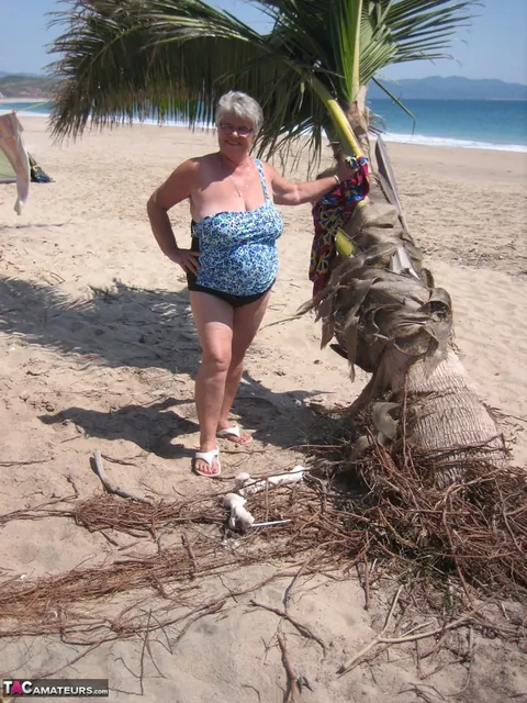 European BBW with Big Tits Strips Out of Her Bikini on the Beach – photo 8 of 20