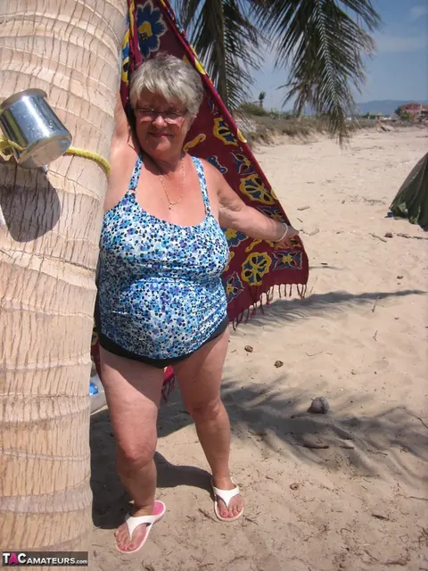 European BBW with Big Tits Strips Out of Her Bikini on the Beach – photo 3 of 20