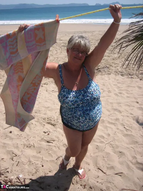 European BBW with Big Tits Strips Out of Her Bikini on the Beach – photo 4 of 20