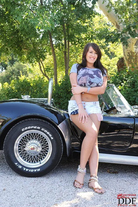Leanne Crow: Thick European Brunette with Big Tits Poses in Lingerie by a Car – photo 2 of 21