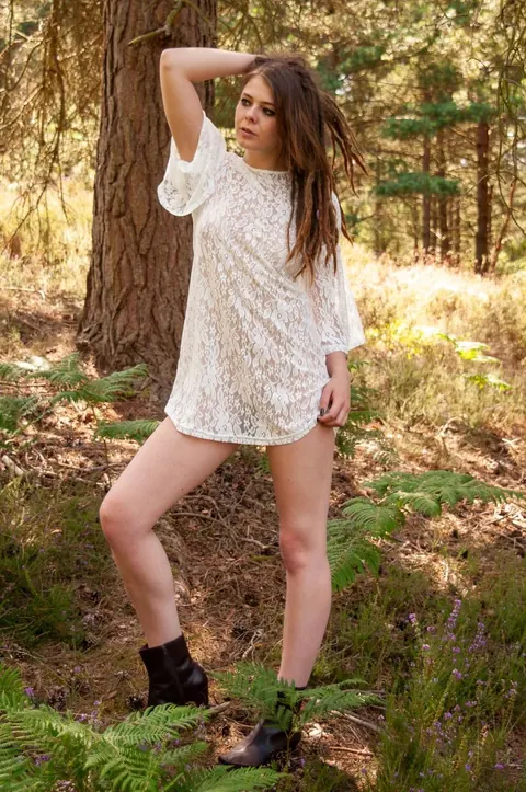 Thick Babe Lifts Her Short Dress to Flash Panties and Ass Outdoors – photo 2 of 21