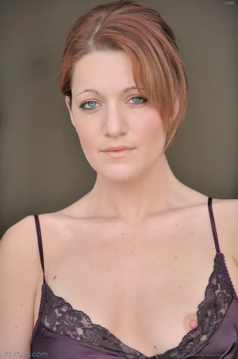 Tall Redhead PAWG in Lingerie Shows Off Her Body in Public – photo 21 of 21
