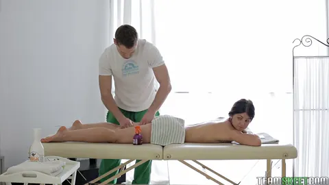 Alice Smack: Brunette Sucks and Fucks in a Gym Orgy – photo 5 of 20