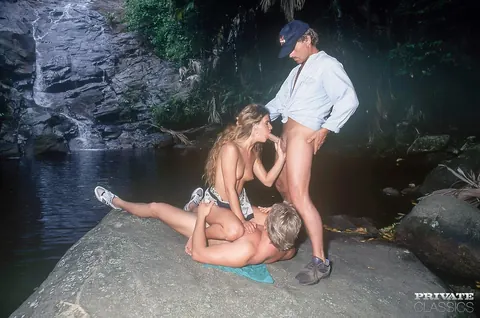 Blonde Takes Anal and Swallows Cum on the Beach – photo 6 of 12