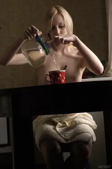 Short-Haired Blonde Spreads Her Hairy Pussy