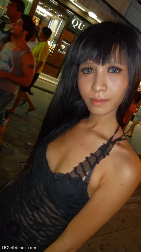 Petite Asian Trans Woman Poses Nude in a Public Place – photo 11 of 17