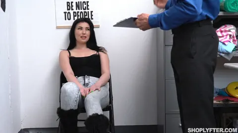 Aliza Haze: Brunette MILF in Jeans Takes Guard's Cock Deep – photo 3 of 21