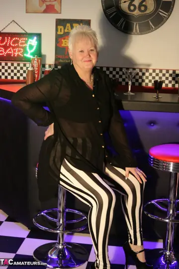 Mature European Blonde in Yoga Pants and Heels Shows Her Curves