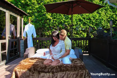 Mam Steel: Busty Brunette MILF Strips Out of Her Bikini and Spreads Her Pussy Outdoors – photo 2 of 21