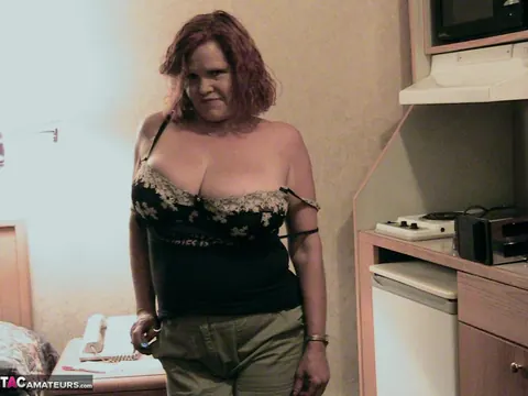 Misha Milf: Thick Redhead MILF with Big Tits Uses a Dildo on the Bed – photo 8 of 20