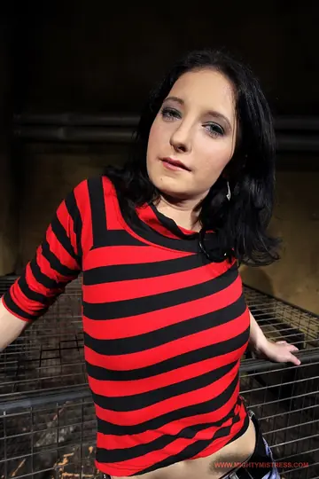 Brunette MILF in Bondage Uses a Dildo and Spreads for Femdom Play