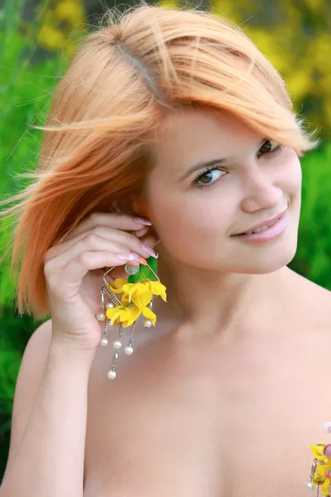 Violla A: Busty Redhead Poses Nude and Spreads in the Open Hills – photo 6 of 20