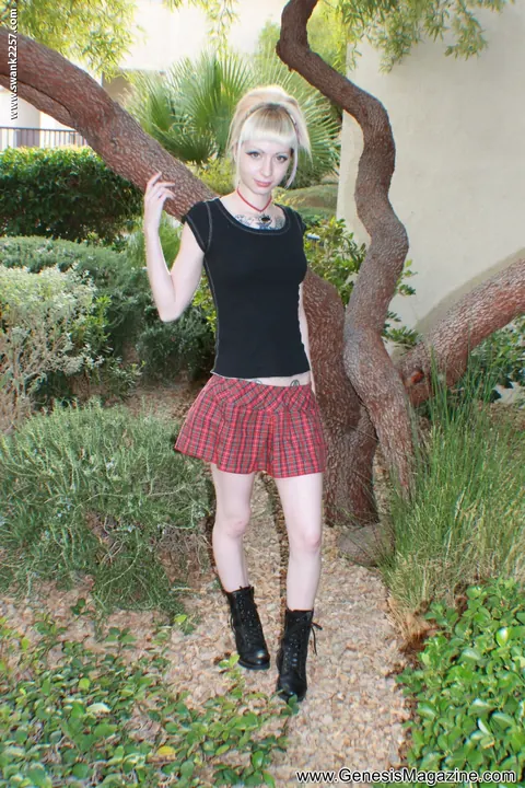 Slim Tattooed Blonde Flashes Skirt Outdoors – photo 5 of 21