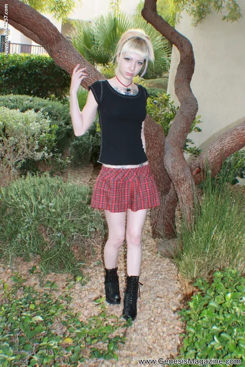 Slim Tattooed Blonde Flashes Skirt Outdoors – photo 4 of 21
