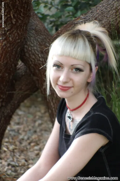 Slim Tattooed Blonde Flashes Skirt Outdoors – photo 13 of 21