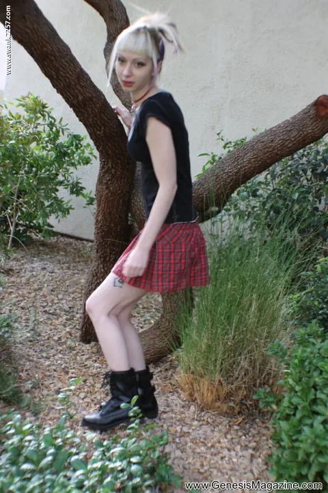 Slim Tattooed Blonde Flashes Skirt Outdoors – photo 8 of 21