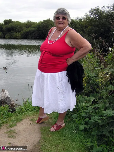European BBW on a Public Trail Shows Her Big Tits in Panties – photo 3 of 20