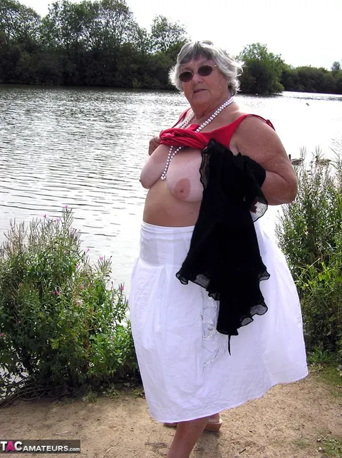 European BBW on a Public Trail Shows Her Big Tits in Panties – photo 9 of 20